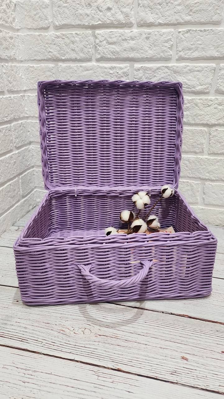 Корзинка из бумажной лозы
