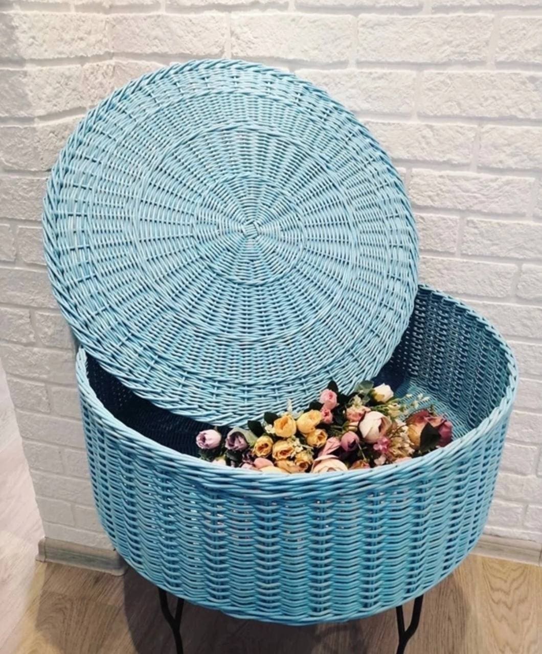 Корзиночка из бумажной лозы