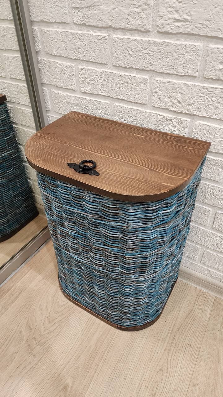 Корзина из бумажной лозы